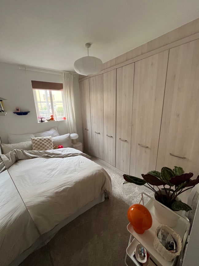 East London Double Bedroom  Main Photo