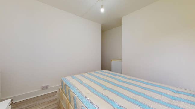 Double Room In Stonebridge, £750 Main Photo