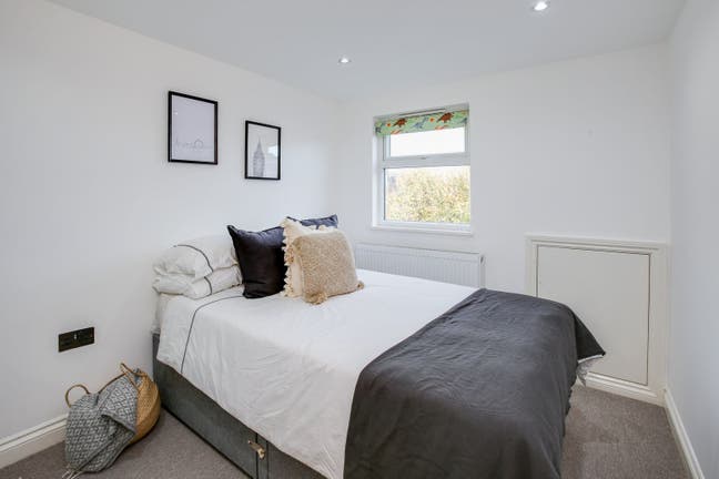🌳Peaceful Double Room short walk from Wimbledon! Main Photo