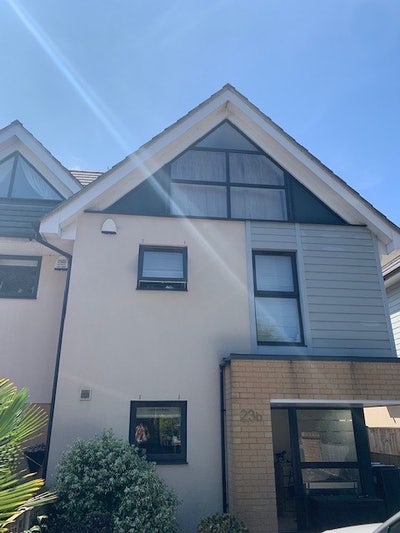 Bright Double & En Suite In Fab Ashley X Village  Main Photo