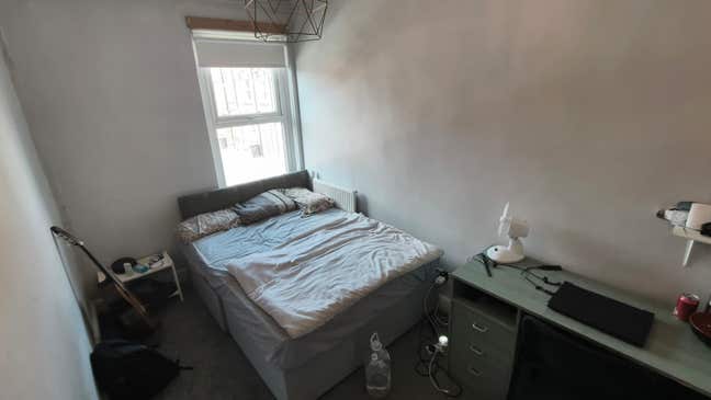 Tenancy Takeover - a Spacious, Bright Room @ £435 Main Photo