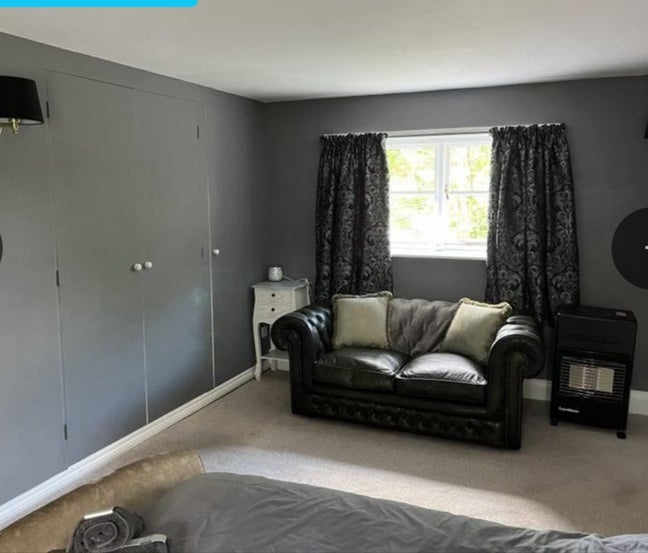 Homely Farmhouse Main Photo
