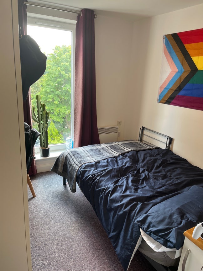 Urgent Replacement for Student Accommodation Main Photo