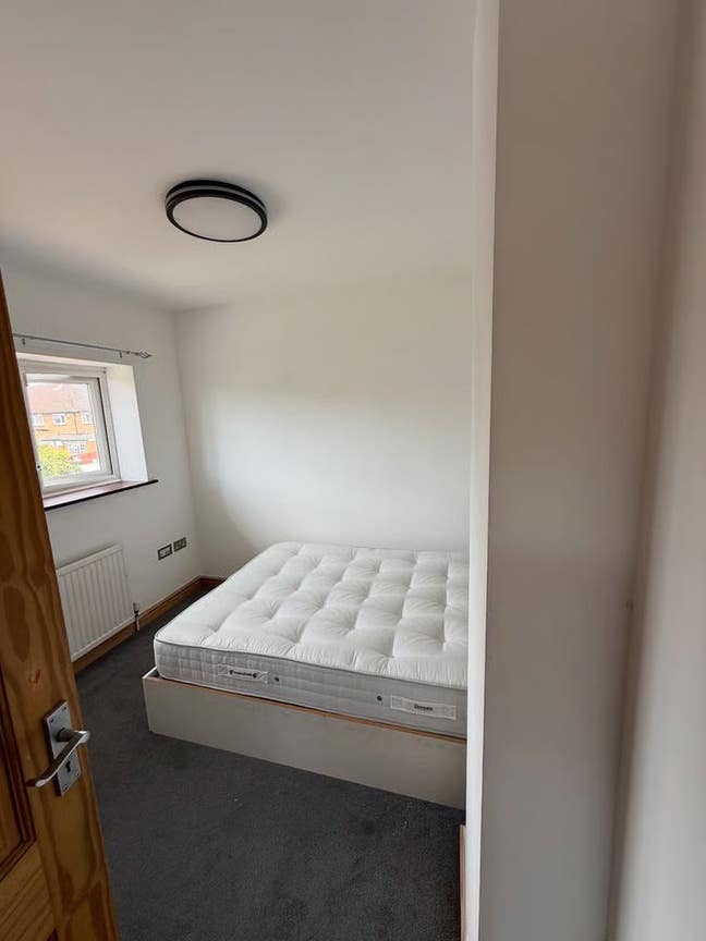 Spacious & Cosy Box Room for Rent in - SL3 7TN Main Photo