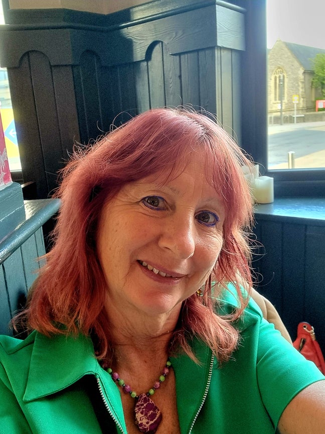 I'm a happy go lucky, fit 64 old . Feel 50 '  Main Photo