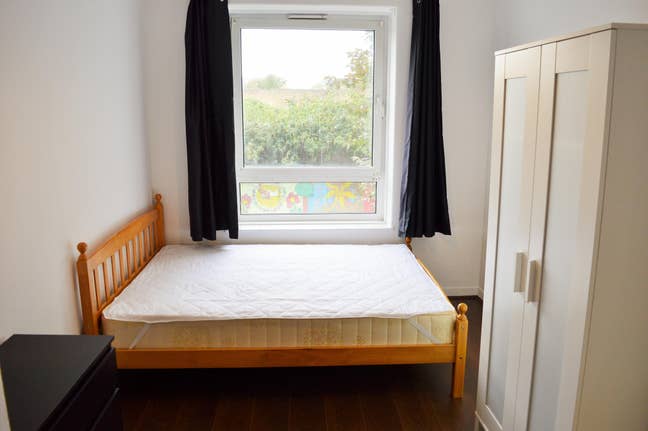 🐠Zone 1/2- 5 Fantastic Double Rooms-Be Fast🐠 Main Photo