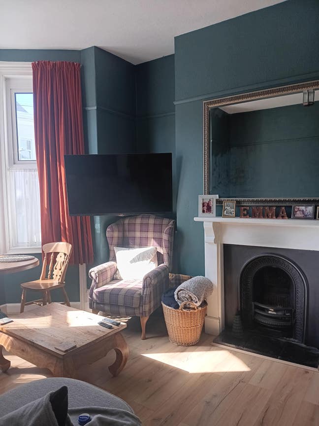 1 Bed Flat Bills Included  Main Photo