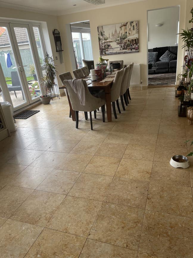 BH7 Close to all amenities spacious family house  Main Photo