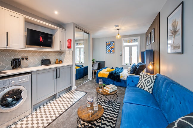 Super Brand New 🤩Private Ensuites Central Location Main Photo