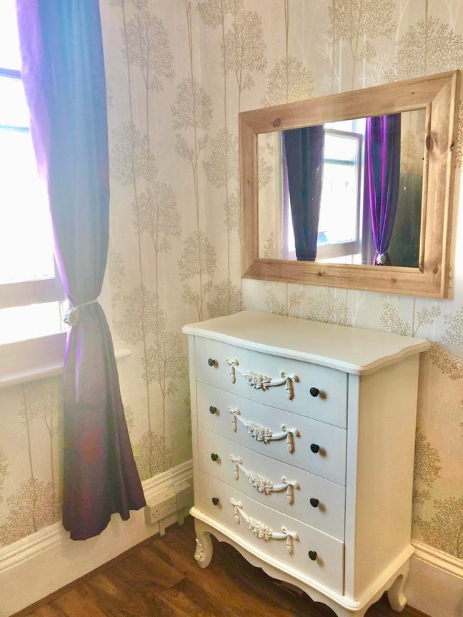 🚂Opposite Train Station🚂Beautiful Double🚂 Main Photo