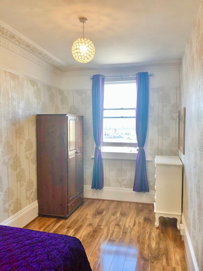 🚂OPPOSITE Train Station🎃❤️Beautiful Double🚂 Main Photo