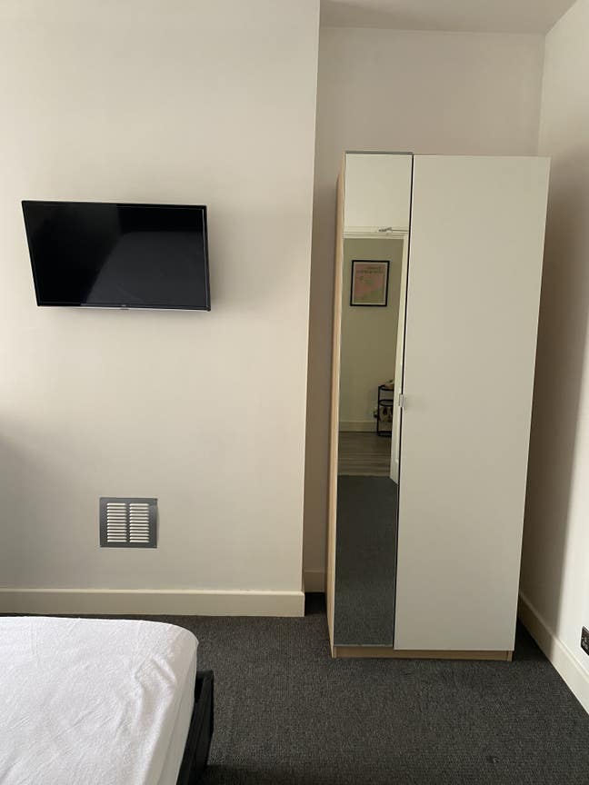 Student house- 155£ a week including bills Main Photo