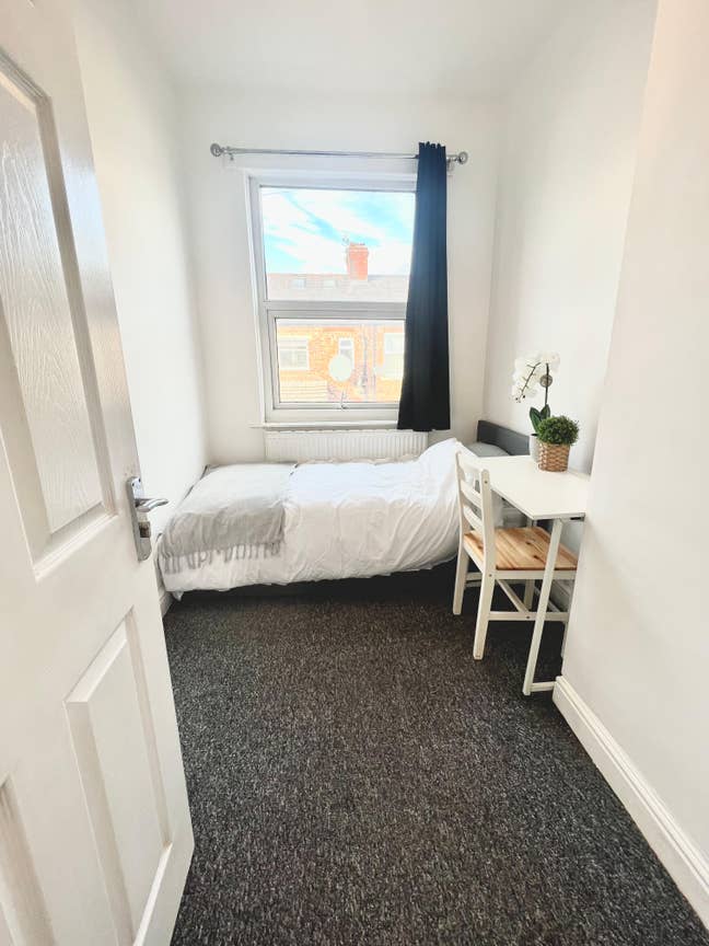 Single bedroom, 15 minutes from City Centre Main Photo