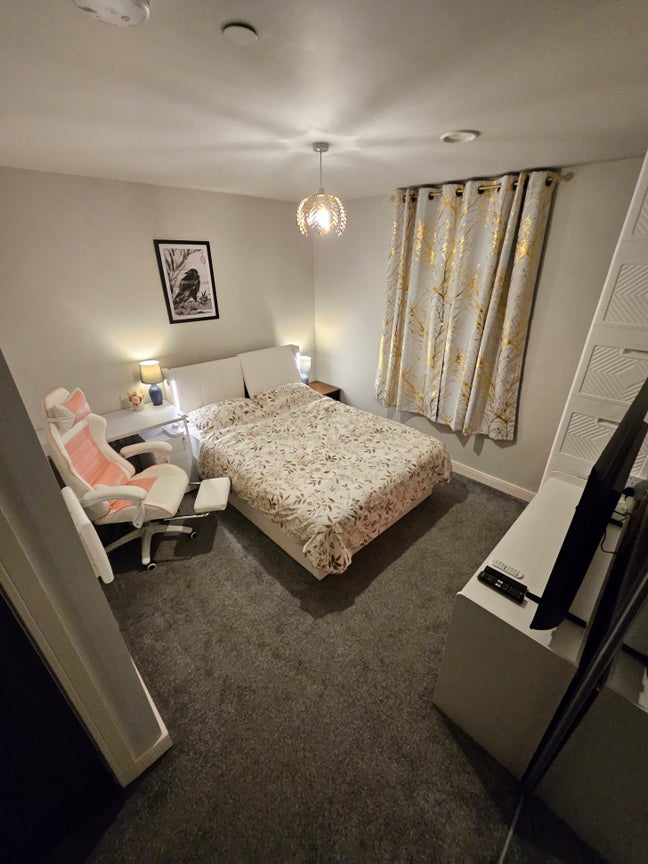 Penthouse Double Ensuite🌟3mins🚶‍♂️🚅 15minsZone1 Main Photo