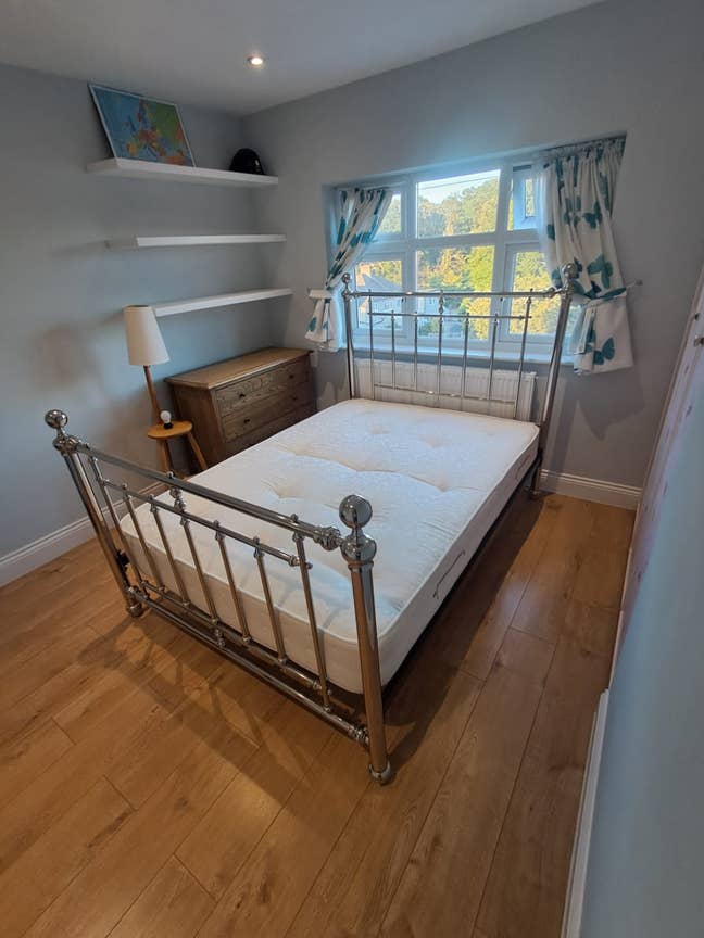 Nice double room in clean and comfortable house Main Photo