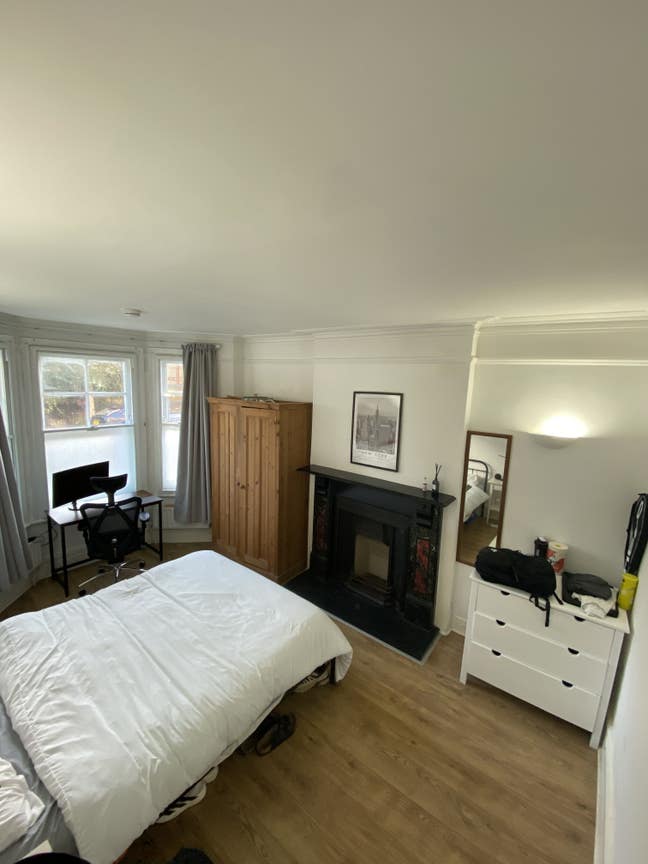 Room in Clapham North Main Photo