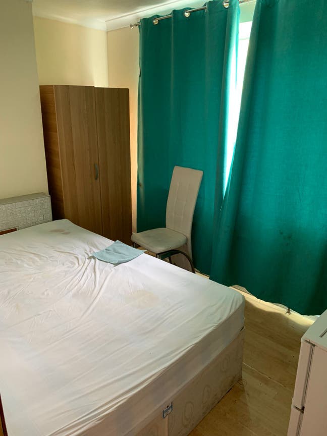 Single Room Near Brent Cross Shopping Mall Main Photo