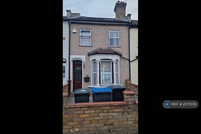 📍 Spacious All-Inclusive Room – Croydon🌟 Main Photo