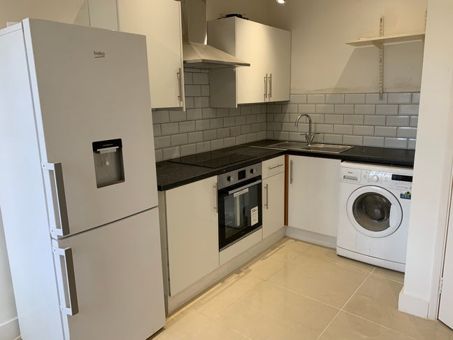Luxury Double Rooms with Own Bathroom Main Photo