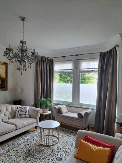 Monday–Friday only – ideal for professionals Main Photo