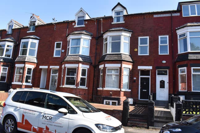 9 Bed En Suite House Share Fallowfield  Main Photo