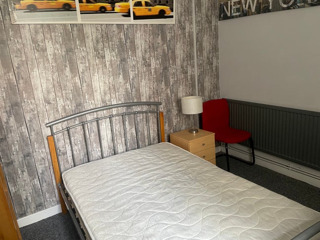 Brynmill post grad student rooms inc bills & wifi Main Photo