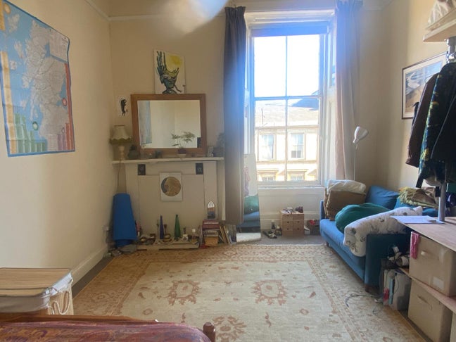 Double Room Available in West End Main Photo