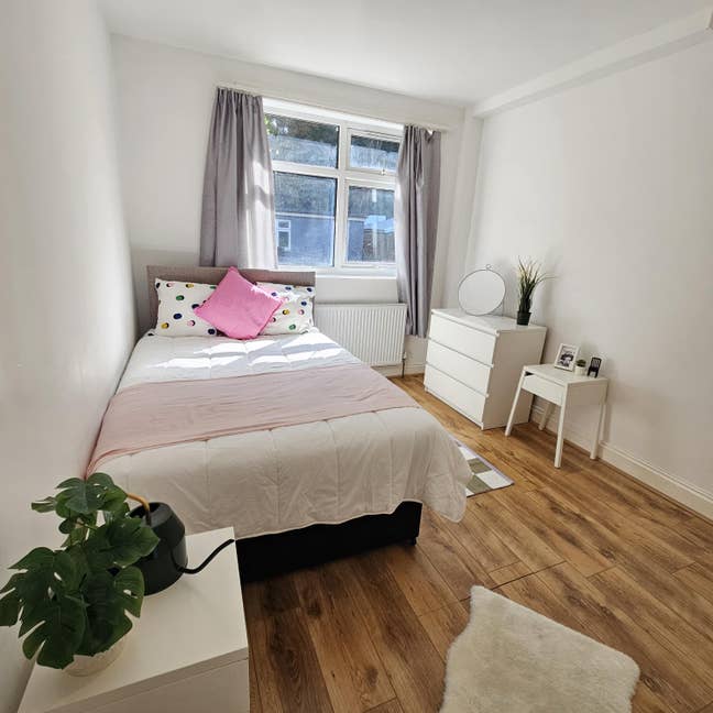 🎖Double Room Stunning House🎖 Main Photo