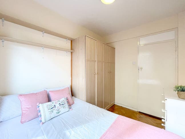  🌟 2  Double  Rooms   Available  in  NW8 Main Photo