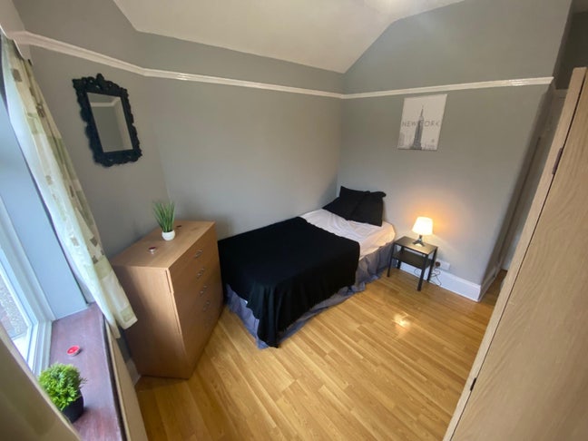 🛏️ Single Room to let in-  Wembley Main Photo