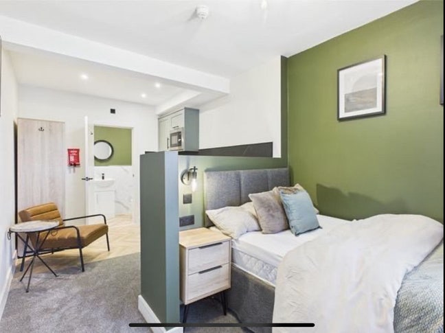 Brand New Huge Studio Rooms to rent  Main Photo