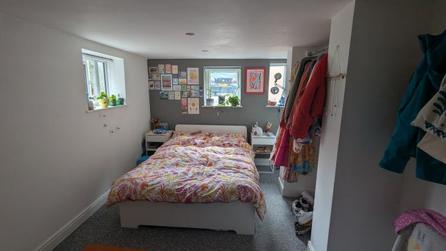 Large double room - Headingley Main Photo
