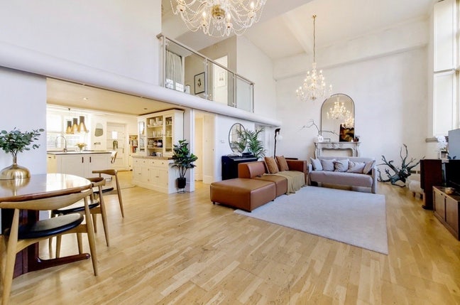 2dble rooms in a 3bed in Canary Wharf Main Photo