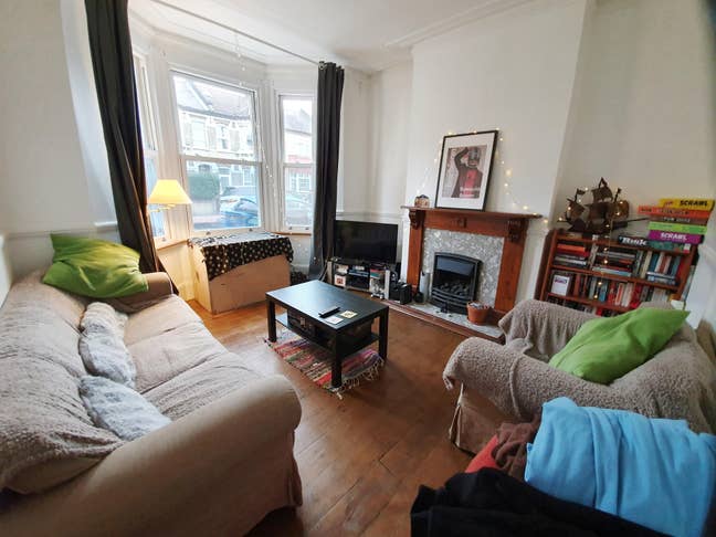 Elcot Avenue Peckham, London  Main Photo