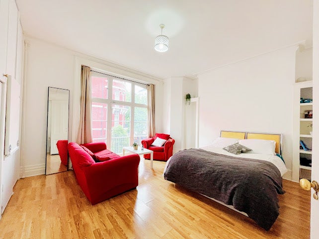 ✨Luxury Double Room in Hyde Park Mansion!💛 Main Photo