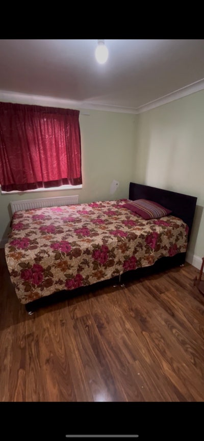 Double Room With En-suite & Kitchen Main Photo