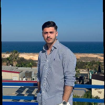 Looking for a few decent lads to move in with Main Photo