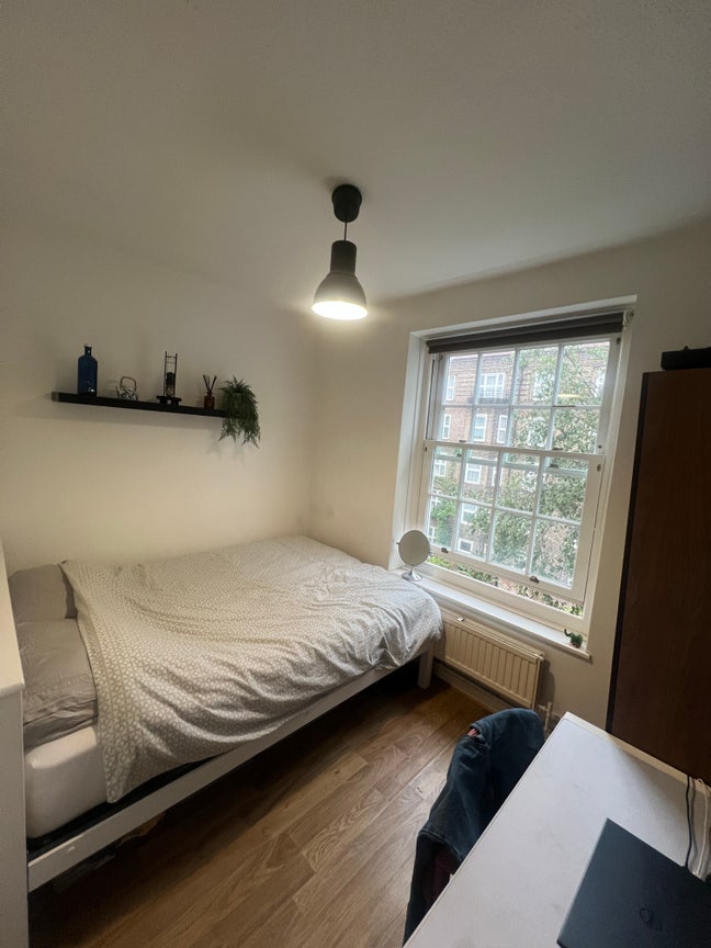 Double room available in October in Vauxhall! 15N Main Photo