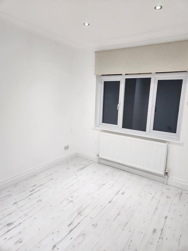 Couple room available  Main Photo