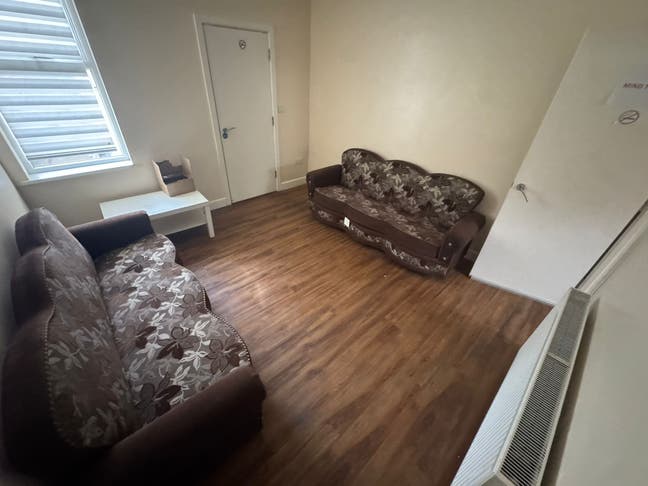 Furnished Rooms  - All Bills Paid - Across B'ham Main Photo