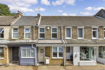 Whole House - Double bedroom, 2 baths - Margate Main Photo