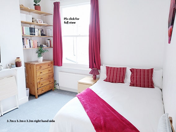 All girls flat 1 min to Tube Flexi move in  Main Photo