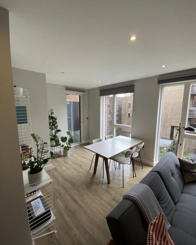 Double room available in Dalston from October Main Photo