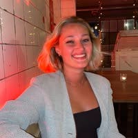 Student Female seeks a double room Main Photo