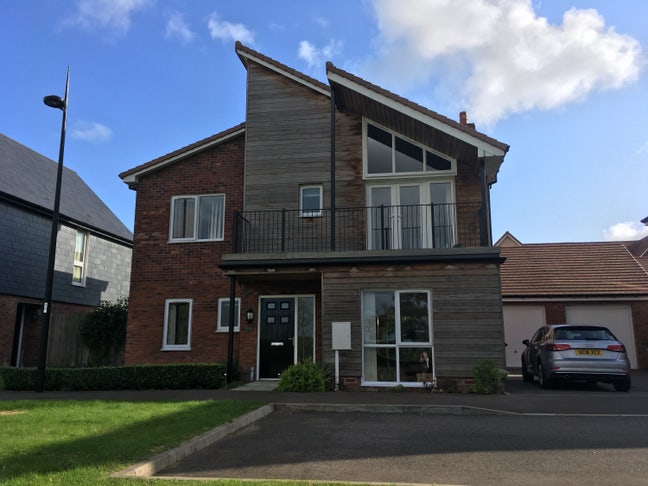 2x Double Rooms to rent in a lovely 4 bed house Main Photo