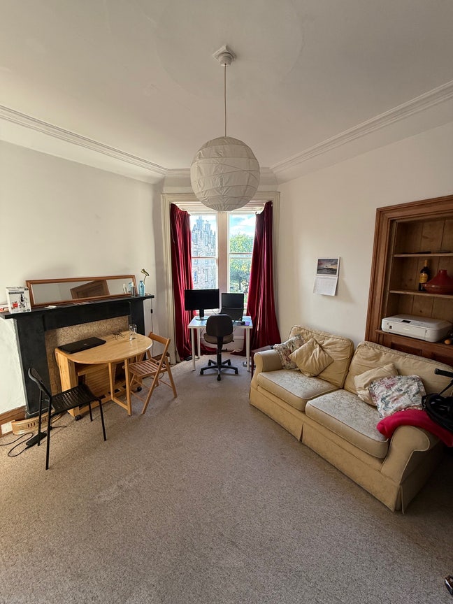 Double Room in Marchmont flat Main Photo