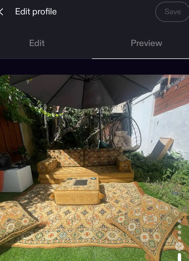 Double bedrooms  ground floor with private garden  Main Photo