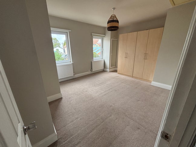 Double room in St George - £625 Main Photo