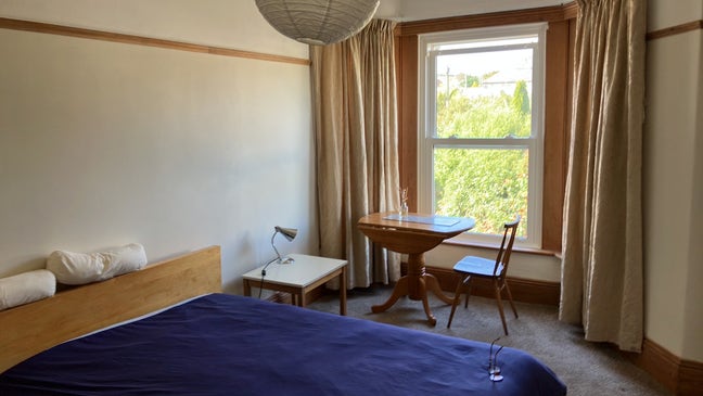 Large single room in Victorian house. Main Photo