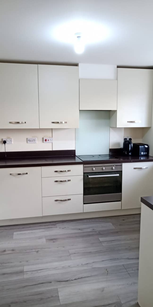 Single Room to Rent,  Main Photo